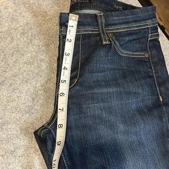 Fidelity Denim, Stevie Cut.  Size 27. - Picture 5 of 9